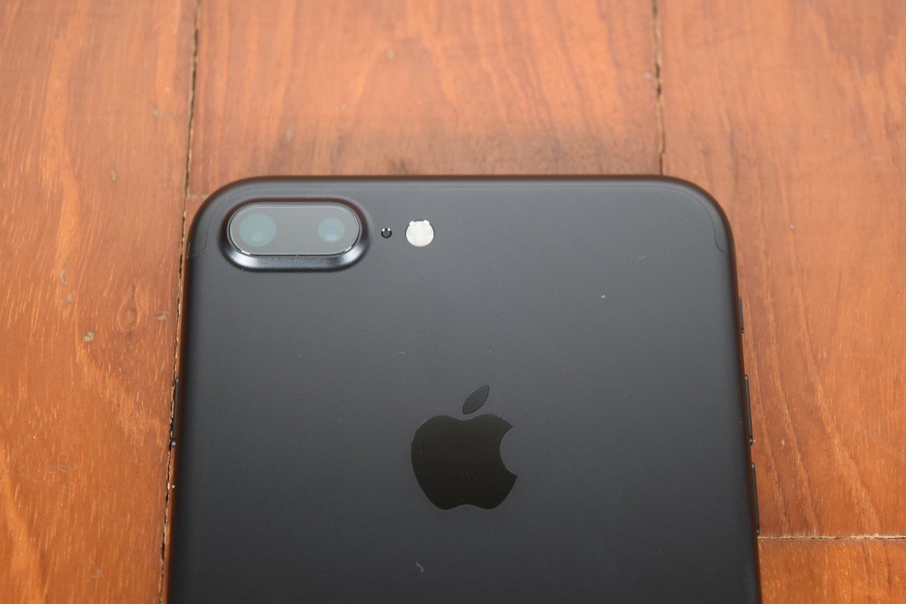 ผู้บริหารยืนยัน iPhone 7 ใช้แซฟไฟร์ครอบเลนส์กล้องและ Touch ID แน่นอน