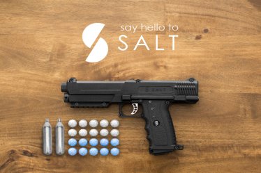 Salt Gun ปืนพกป้องกันตัวที่ไม่ถึงตายแต่ก็ทำอันตรายได้ไม่เบา!