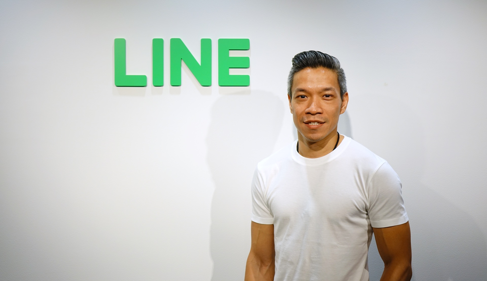 คุยกับอริยะ พนมยงค์ กรรมการผู้จัดการ LINE ประเทศไทย เมื่อไลน์เป็นแพลตฟอร์มเปิด