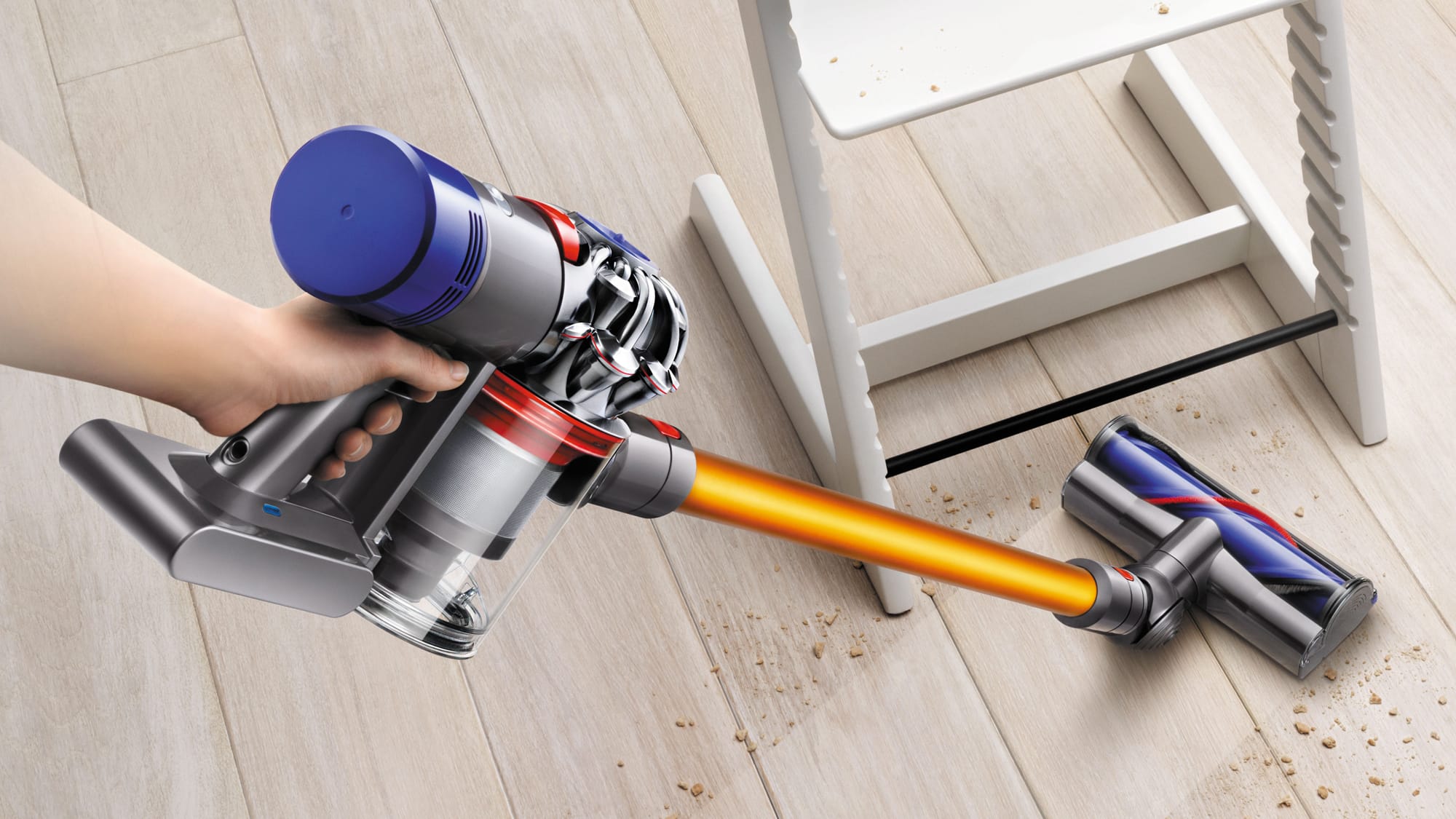 รีวิว Dyson V8 Fluffy เครื่องดูดฝุ่นไร้สายตัวท็อป เทียบกับ Dyson V6 รุ่นพี่