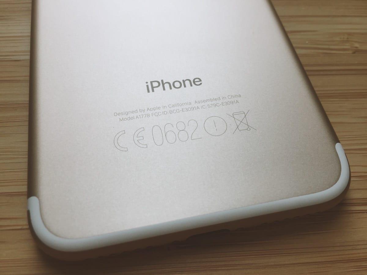 iPhone 7 à¹ƒà¸Šà¹‰à¸Šà¸´à¸›à¹‚à¸¡à¹€à¸