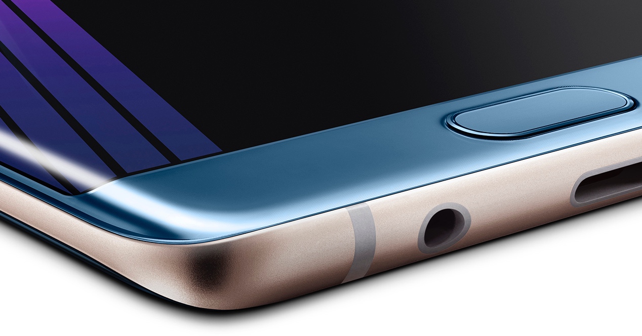 เตรียมพบกับ Samsung Galaxy S7 edge สี Blue Coral เดือนพฤศจิกายนนี้