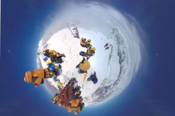 VR documentary series - Everest 02