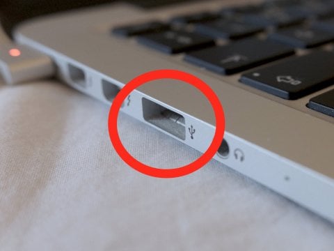 skitch-macbook-pro-usb-port