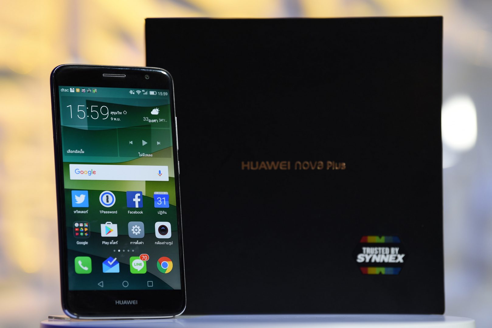 รีวิว Huawei Nova Plus สมาร์ทโฟนโครงสร้างโลหะ กล้อง OIS ราคาไม่ถึง 13,000