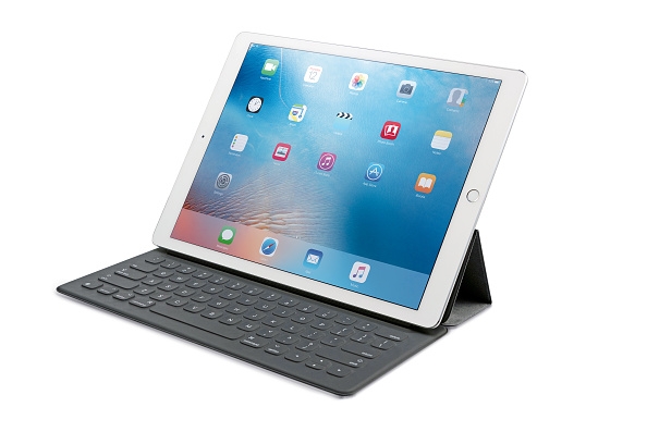 apples-ipad-pro-released-later-in-2015