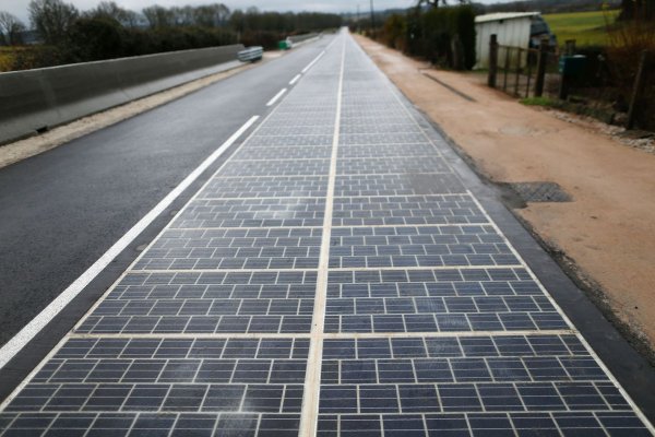 solar panel road in france - 01