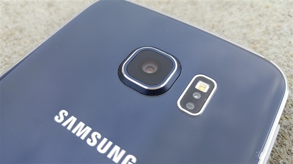 ลือ! Samsung “พับแผน” กล้องหลัง 2 ตัว : Galaxy S8 อาจมีกล้องหลัง “แค่ตัวเดียว”