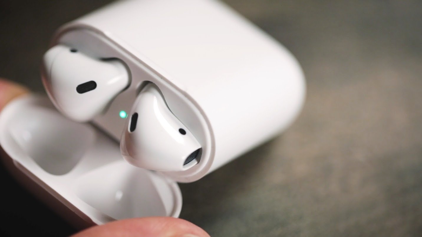 ใครว่าขายไม่ออก AirPods ขึ้นแท่นหูฟังไร้สายที่มียอดจำหน่ายสูงที่สุดแล้ว