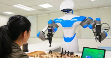 หุ่นยนต์ : ดาวเด่นแห่งงาน CES 2017