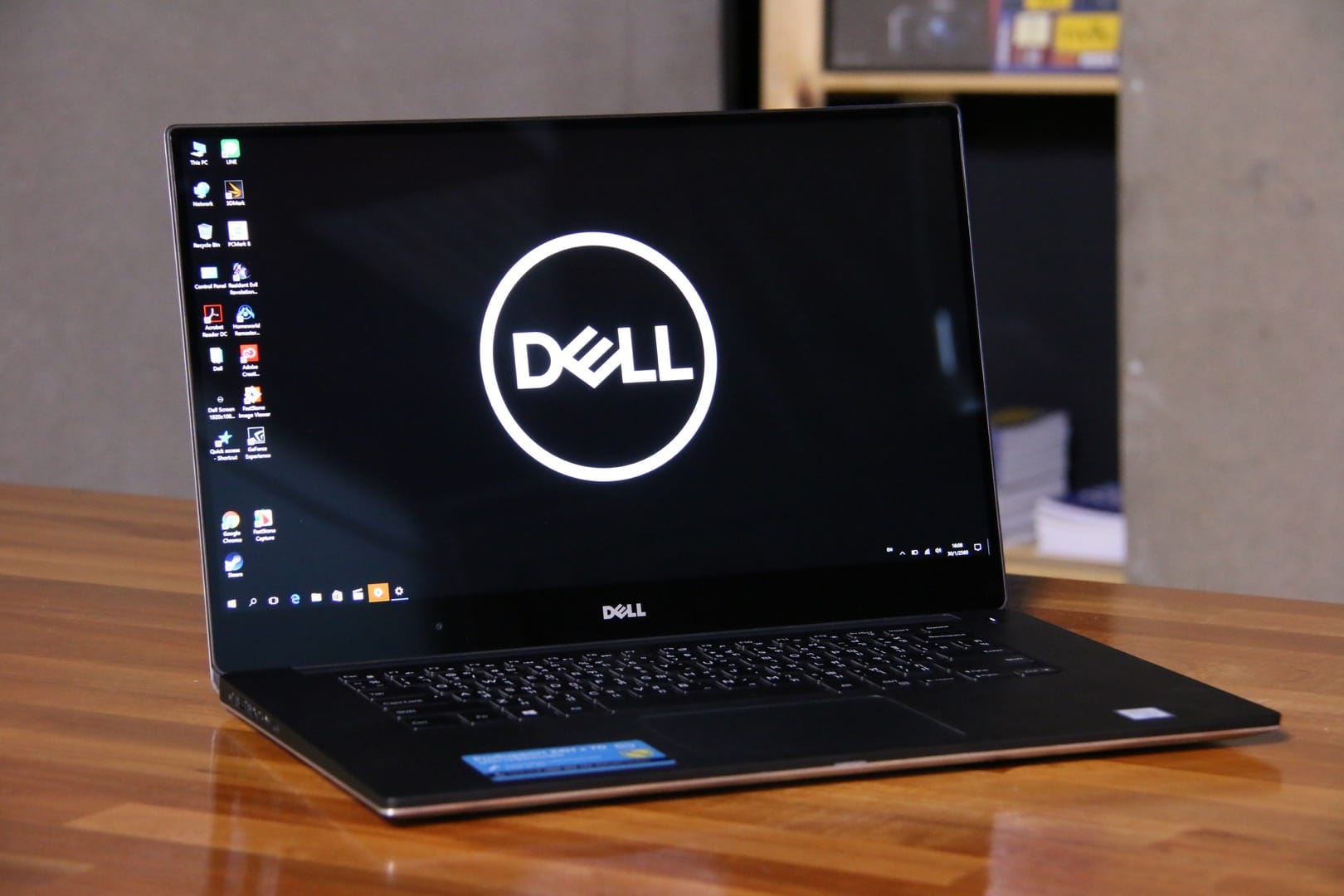 รีวิว Dell XPS 15 โน้ตบุ๊กระดับ Workstation เพื่องานมือโปร