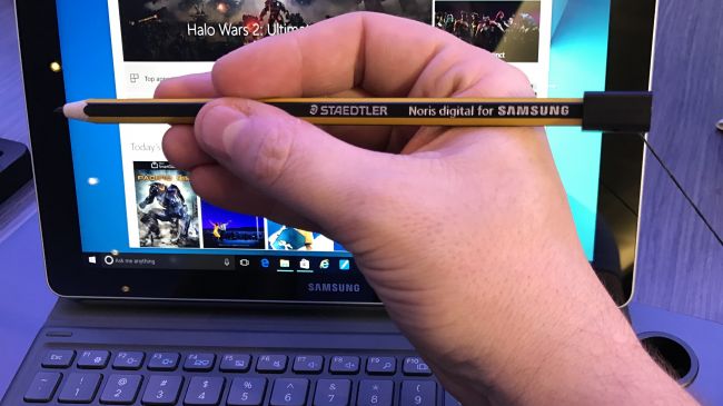 Samsung เผยโฉมปากกา S Pen แนวคลาสสิกเหมือนดินสอไม้ Staedler ทุกกระเบียดนิ้ว