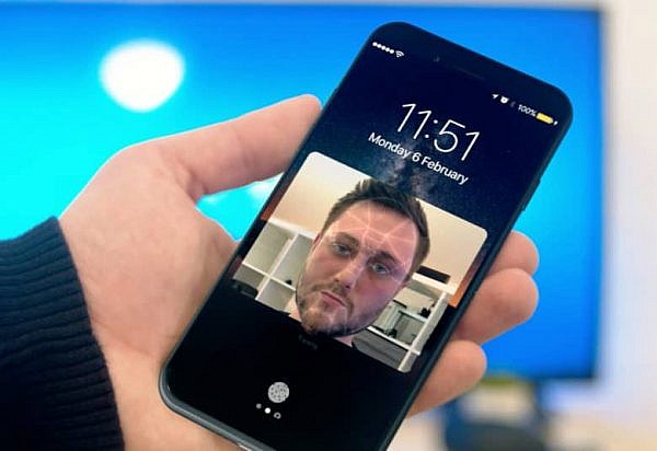 ลือ! Apple เข้าซื้อกิจการ Realface: นำเทคโนโลยีตรวจจับใบหน้ามาใช้กับ iPhone 8