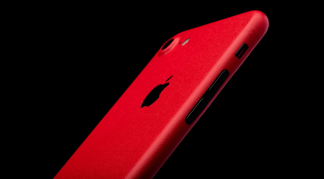 เปลี่ยน iPhone 7 เป็นสีแดงแบบเนียนๆ เหมือนของแท้ด้วยงบแค่ 3 ร้อยกว่าบาท