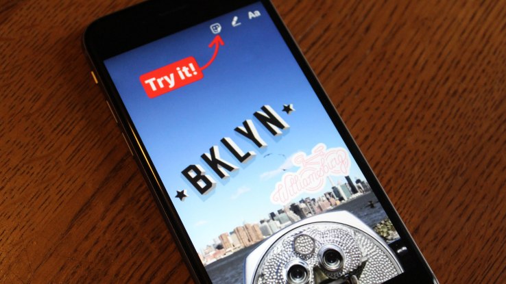 Instagram เพิ่มลูกเล่นใหม่ ‘Geostickers’ แปะสติ๊กเกอร์ตามพิกัดสถานที่แบบเดียวกับ Snapchat