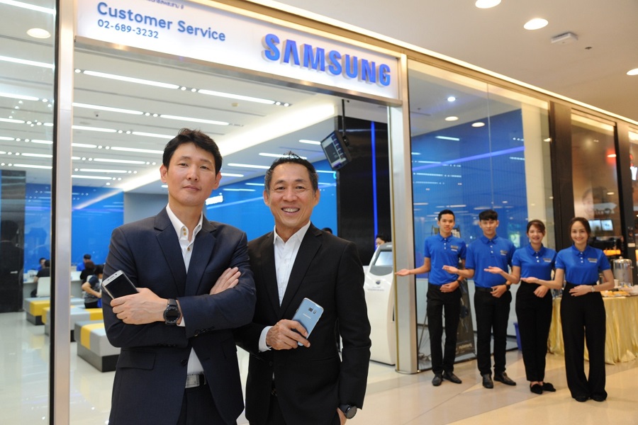 SAMSUNG ตอบรับยอดขายใส่ใจลูกค้า เพิ่มศูนย์บริการสมาร์ทโฟนระดับพรีเมียมขนาดใหญ่