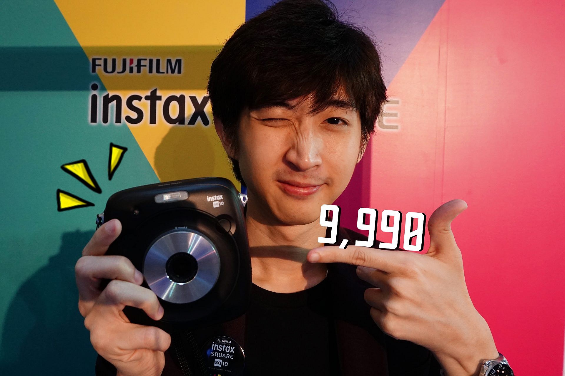 กล้องไฮบริดตัวแรก !!! ฟูจิฟิล์ม Instax Square SQ10 เลือกรูปได้ไม่เปลืองฟิล์ม !