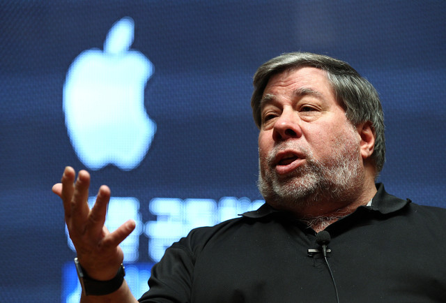 Steve Wozniak เผยสาเหตุที่คนทั่วไปยอมควักเงินซื้อ iPhone ทั้งที่บ่นว่าแพง