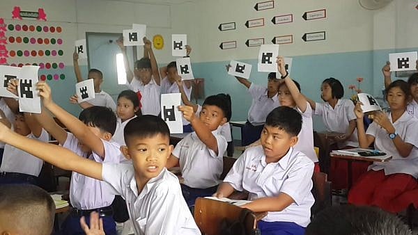 น่าชื่นชม! ครูไทย 4.0 ใช้ “Plickers” สร้างสรรค์ห้องเรียน “แบบล้ำๆ”