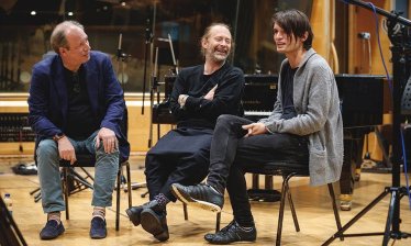 สุดเจ๋ง ! เมื่อ Radiohead กับ Hans Zimmer มาเจอกันใน “(Ocean) Bloom” บทเพลงเปิดตัวสารคดีสุดมหัศจรรย์ Blue Planet II