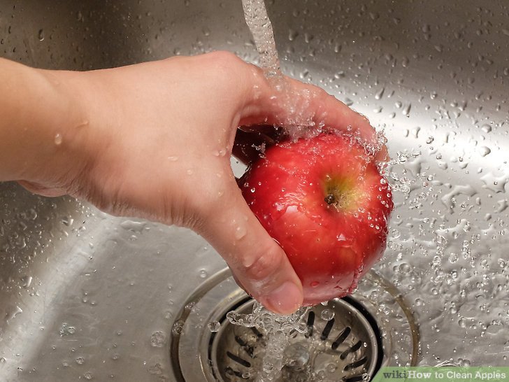 ผลวิจัยเผยการล้างแอปเปิ้ลด้วยน้ำเปล่าอาจไม่เพียงพอต่อการกำจัดสารพิษให้หมดไป!