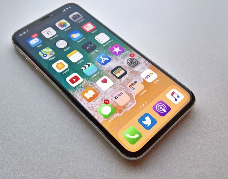 DisplayMate ยกย่องหน้าจอ iPhone X มีประสิทธิภาพดีสุดที่เคยทดสอบ