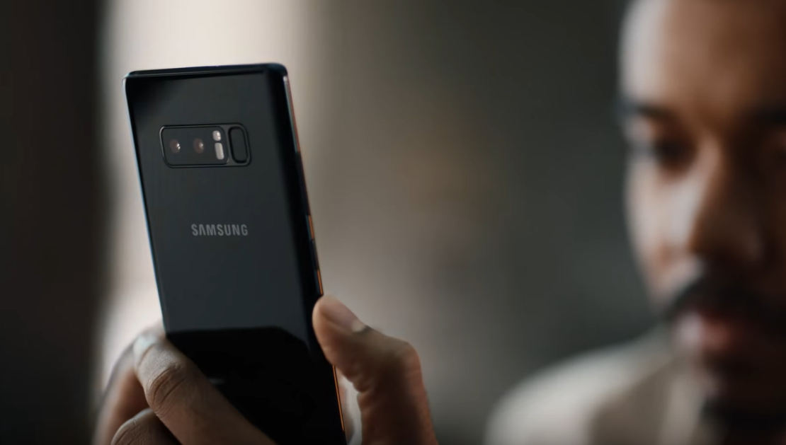 Samsung ออกโฆษณา “โตขึ้นก็ถึงเวลาเปลี่ยนจาก iPhone เป็น Galaxy”