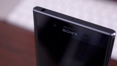 เผยภาพ Sony Xperia XZ2 มาพร้อมกับดีไซน์ไร้ขอบครั้งแรก!