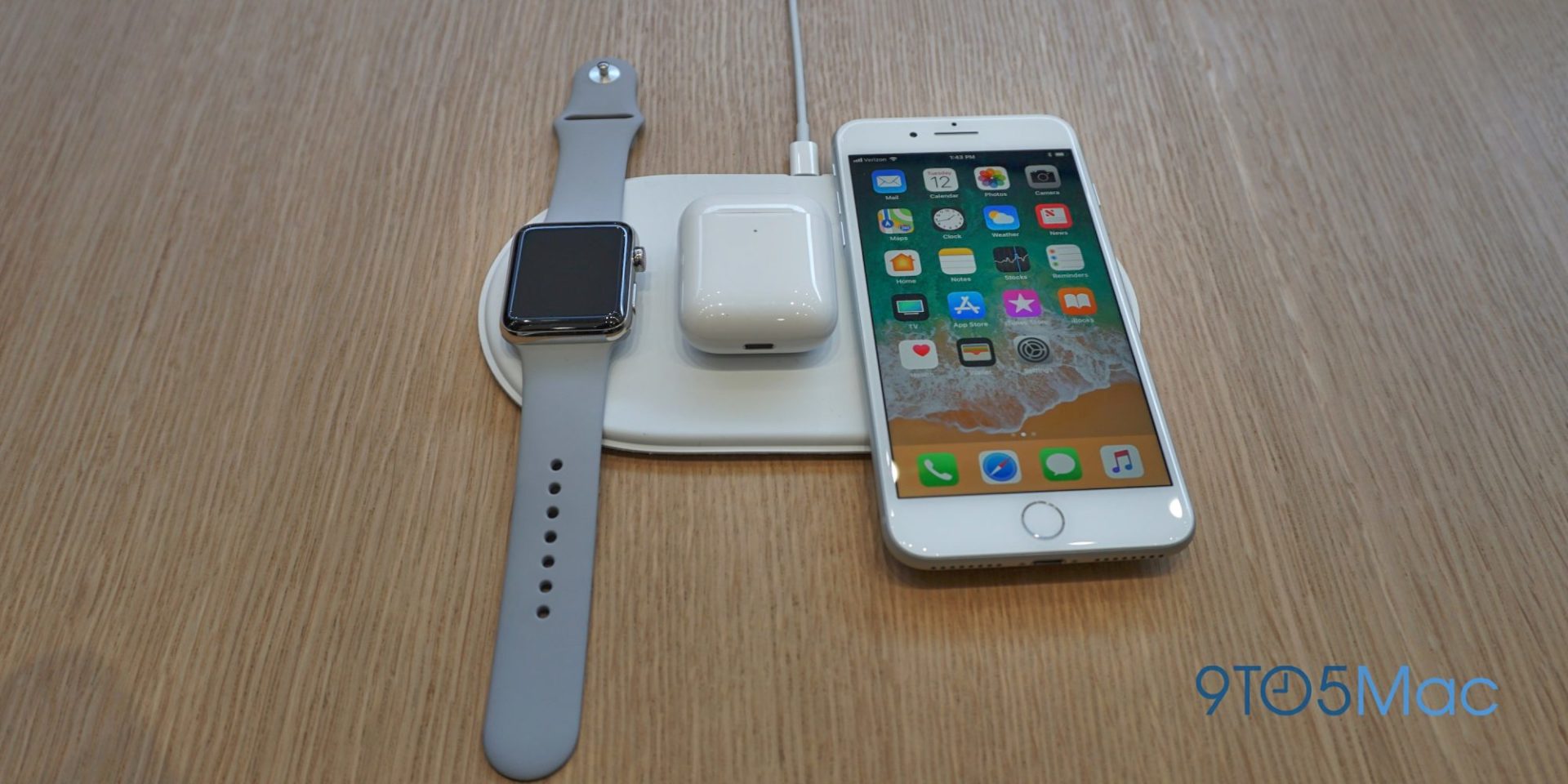 Apple ทำเซอร์ไพรส์จ่อเปิดตัวแท่นชาร์จไร้สาย AirPower เดือนหน้า