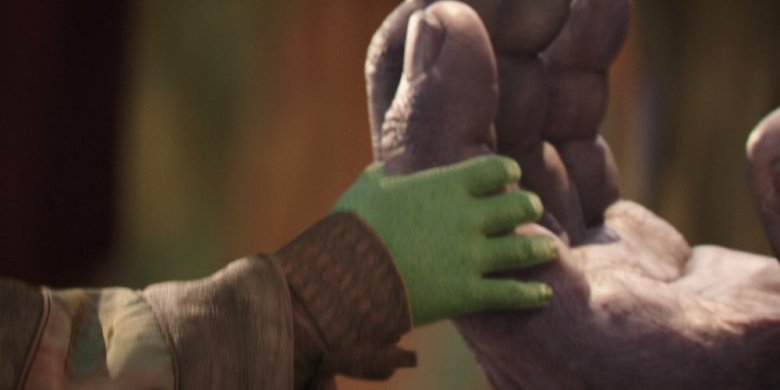 Gamoras Hand 7 การรวมทีมในฝันของ Avenger Infinity War : เซอร์ไพรซ์ได้ใจแฟนๆซูเปอร์ ...