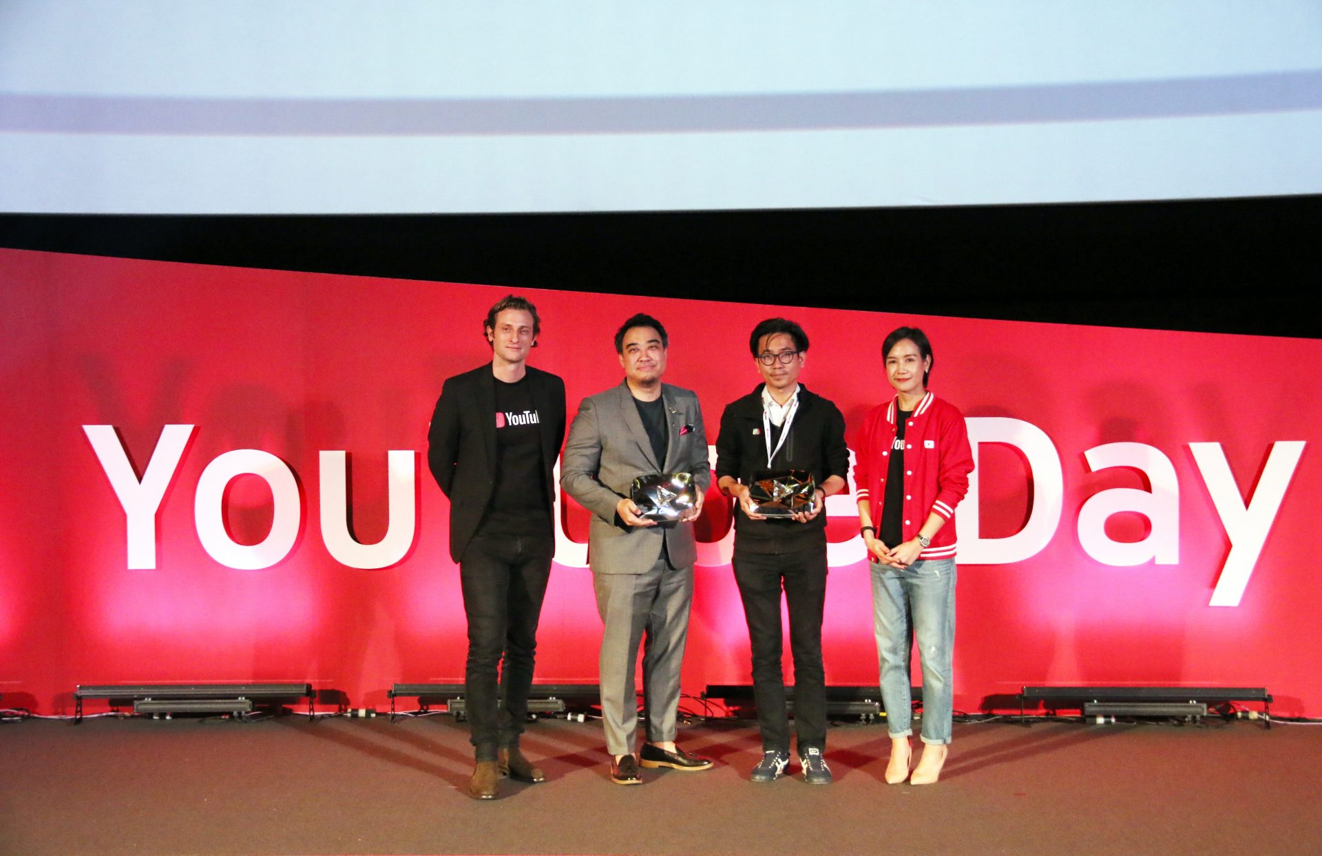 ‘ไทย’ ประเทศแรกในเอเชียคว้ารางวัล Diamond Button ในงาน YouTube Day 2018