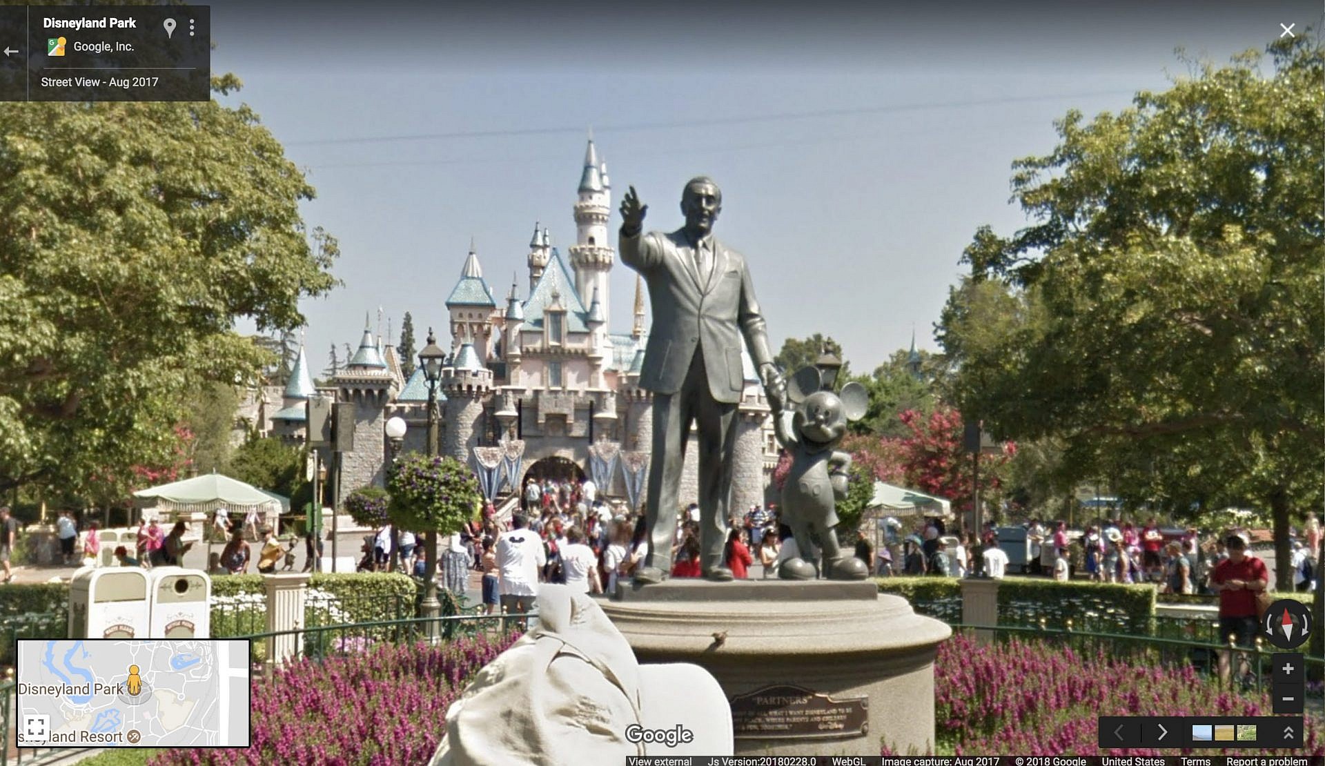 Google พาทัวร์!!! เที่ยว Disneyland ฟรี ผ่าน Street View