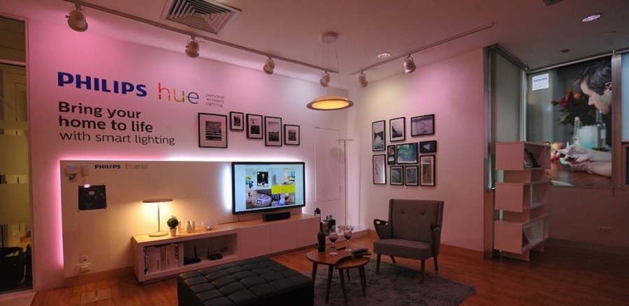 รีวิว หลอดไฟ “Philips Hue” แบบควบคุมผ่านแอปพลิเคชั่น