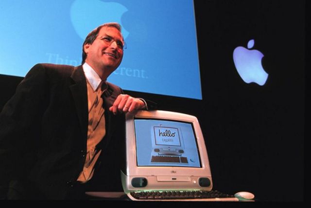 ครบรอบ 20 ปี มาย้อนดู Steve Jobs ณ วันเปิดตัว iMac กันเถอะ!