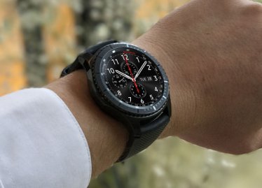 Samsung พลาด โชว์ Galaxy Watch บนหน้าเว็บไซต์ตัวเอง
