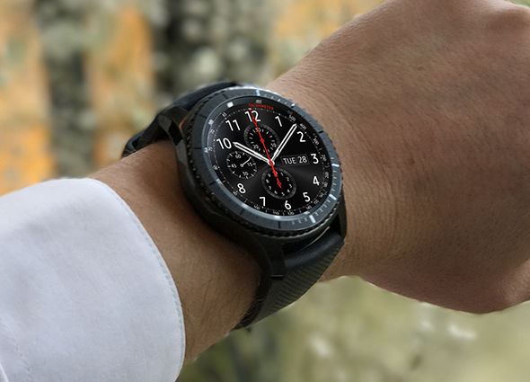 Samsung พลาด โชว์ Galaxy Watch บนหน้าเว็บไซต์ตัวเอง