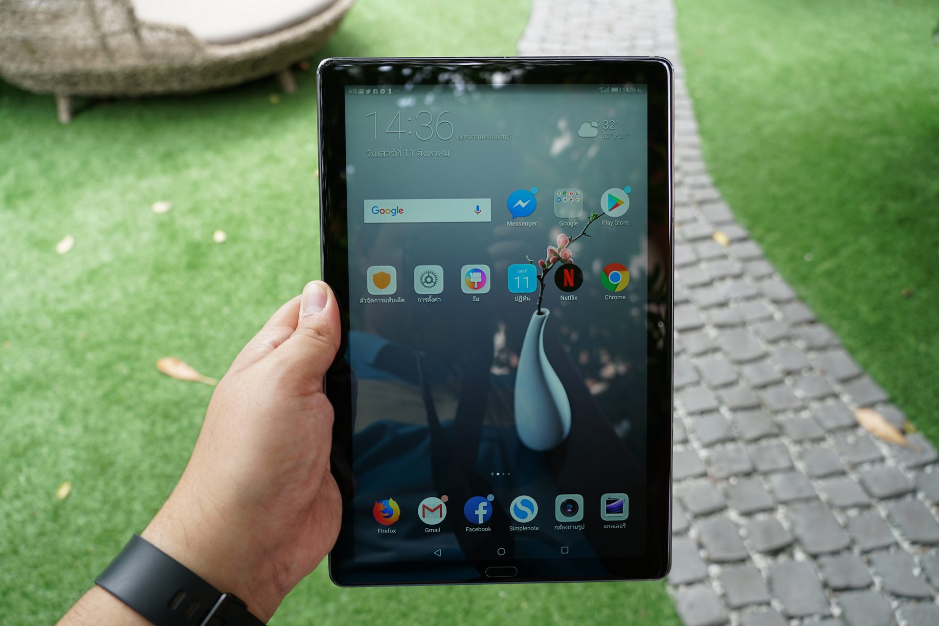 Huawei m5 автомобиль