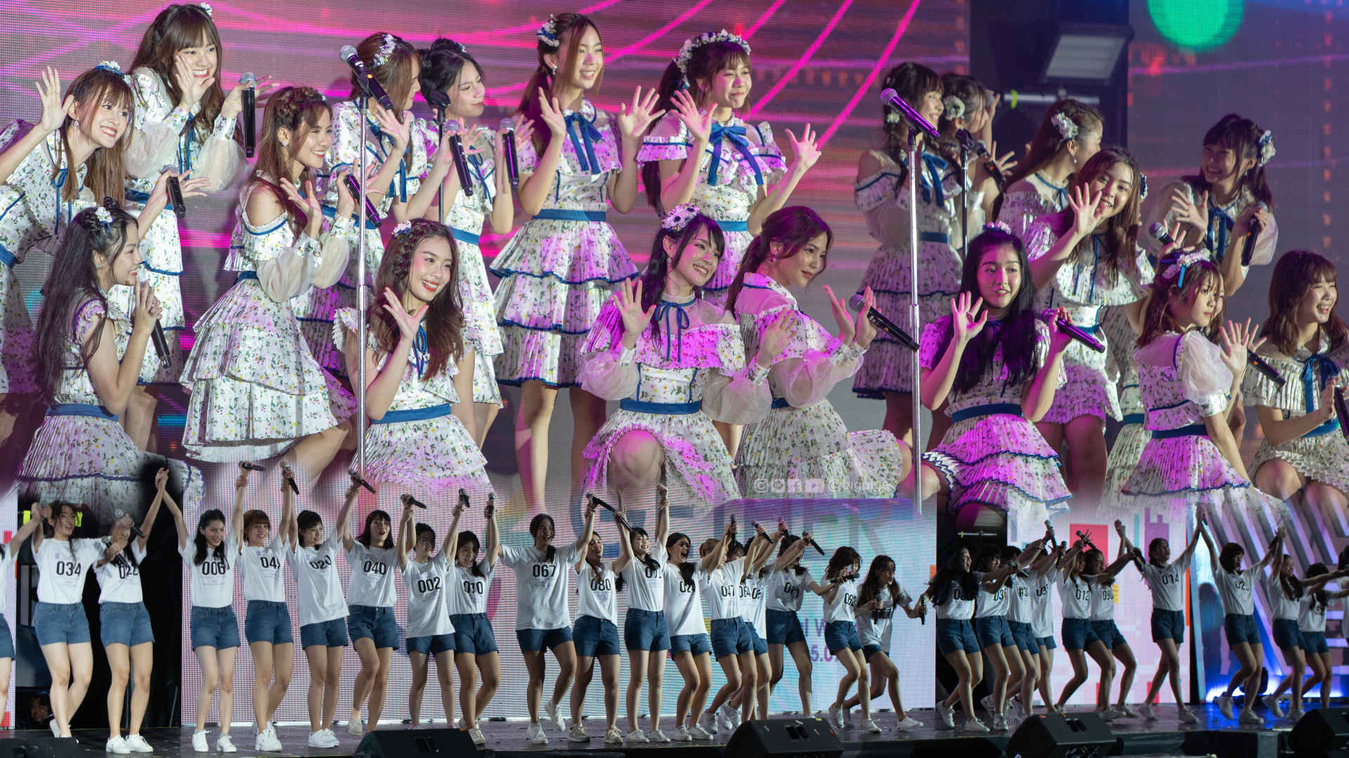 [อัลบั้มภาพ คลิป] BNK48 โชว์ครั้งแรก Kimi wa Melody เธอคือ…เมโลดี้ x Yume e no Route หมื่นเส้นทาง ในงานเปิดตัว The PanOramix @CentralwOrld