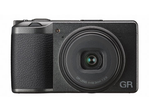 เผยโฉม Ricoh GR III เมื่อตำนานกล้องเล็กคุณภาพโคตรดีกลับมาแล้ว!