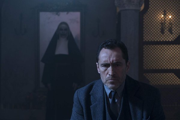 รีวิวหนังผี The Nun