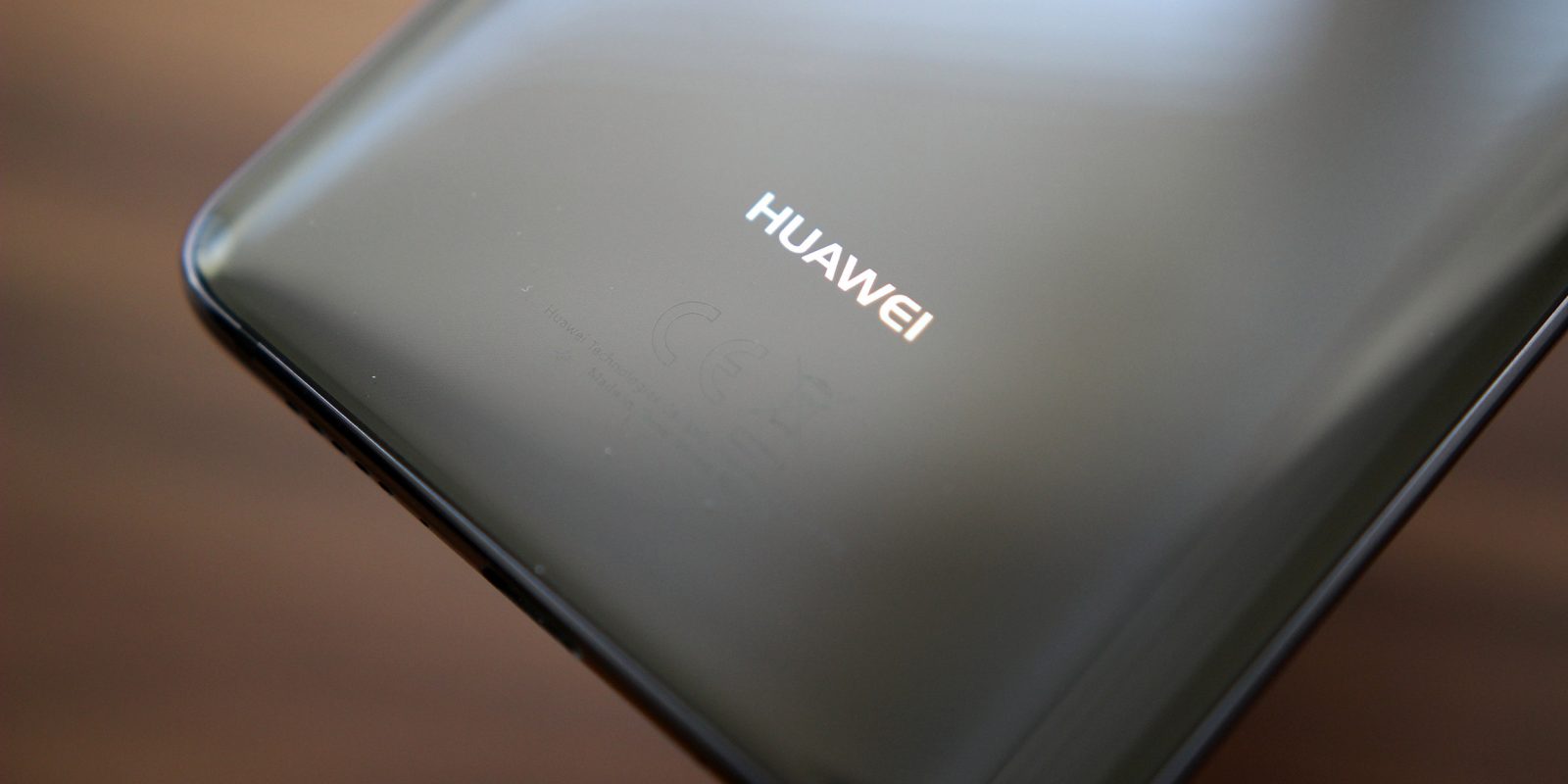 Huawei Mate 20 Pro อาจมีราคาสูงเกือบ 40,000 บาท!!