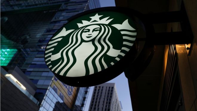 คนจริง Starbucks แบน Pornhub เพราะคนใช้ Wi-Fi ร้านดูหนังโป๊!