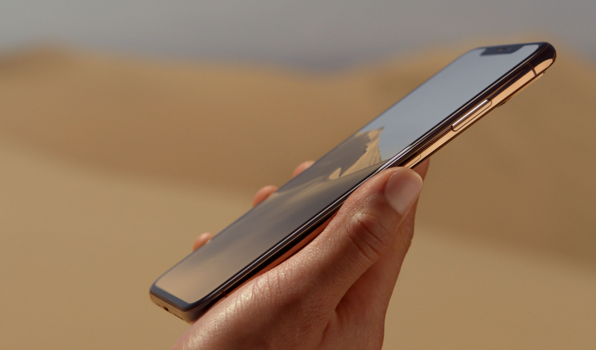 Apple จะเปิดตัว iPhone ที่ใช้ชิปโมเด็ม Intel “5G” ในปี 2020