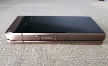 ภาพหลุดล่าสุด Samsung W2019 : ฝาพับพรีเมียม ดีไซน์งดงามน่าจับต้อง