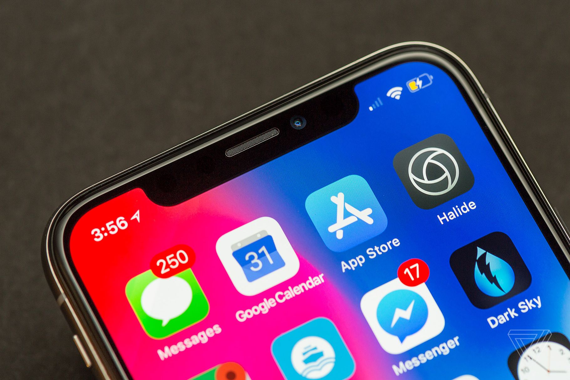 ย้ำชัด Apple ผลิต iPhone X อีกรอบหลัง iPhone XR, XS และ XS Max ทำเป้าไม่ถึง!