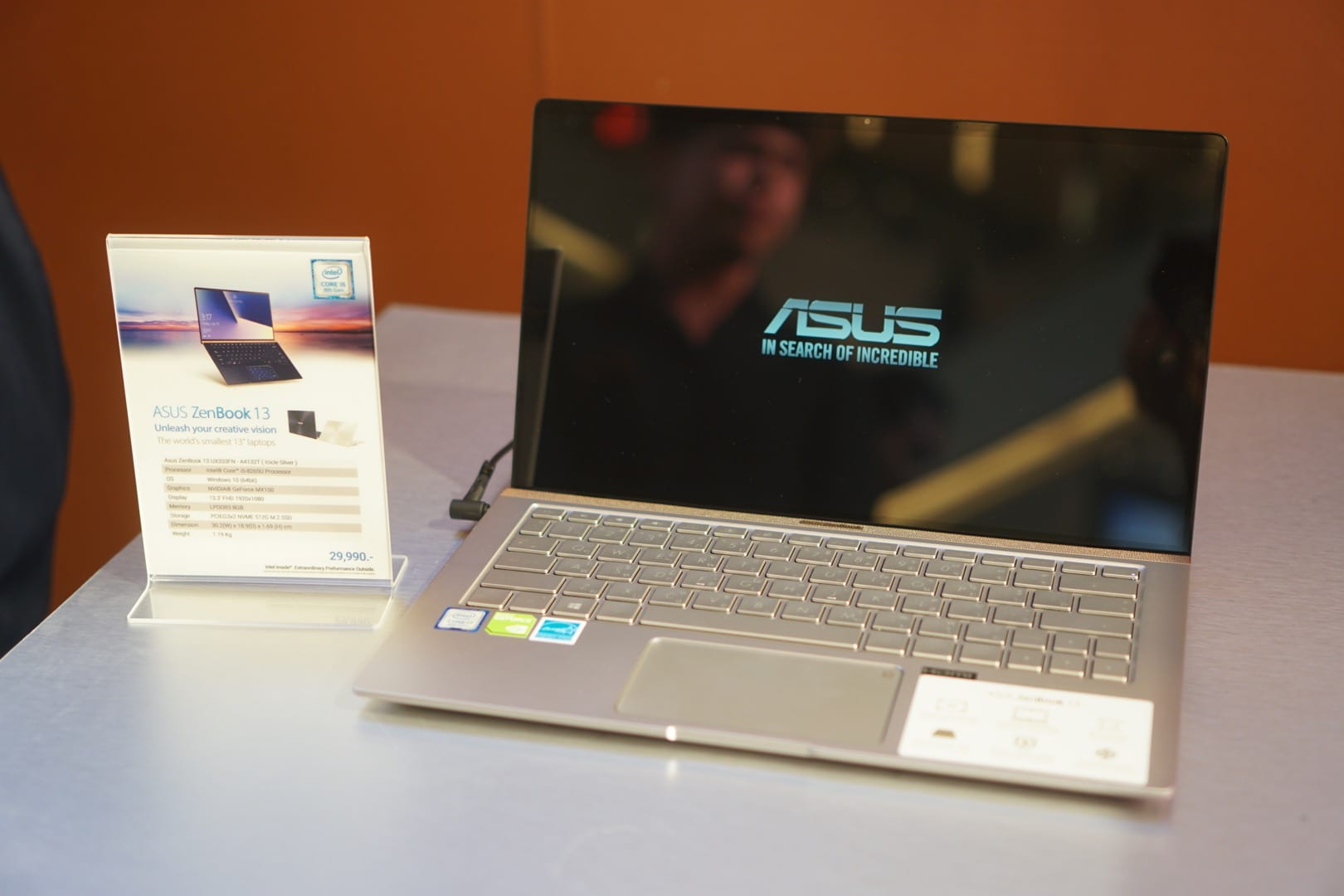 เปิดราคา Asus ZenBook 13/14/15 โน้ตบุ๊กเครื่องเล็ก ตัวเบา แถมแรง เริ่มต้นไม่ถึงสามหมื่น