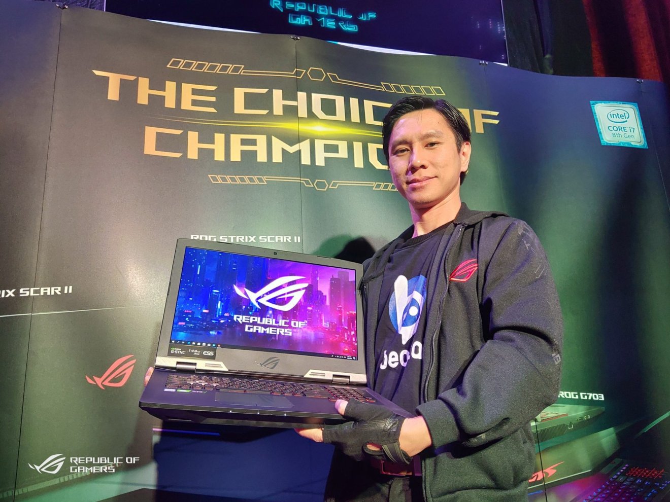 ROG เปิดตัว Gaming Notebook ต้อนรับปี 2019 ด้วยการ์ดจอ RTX จัดเต็มทุกรุ่น!