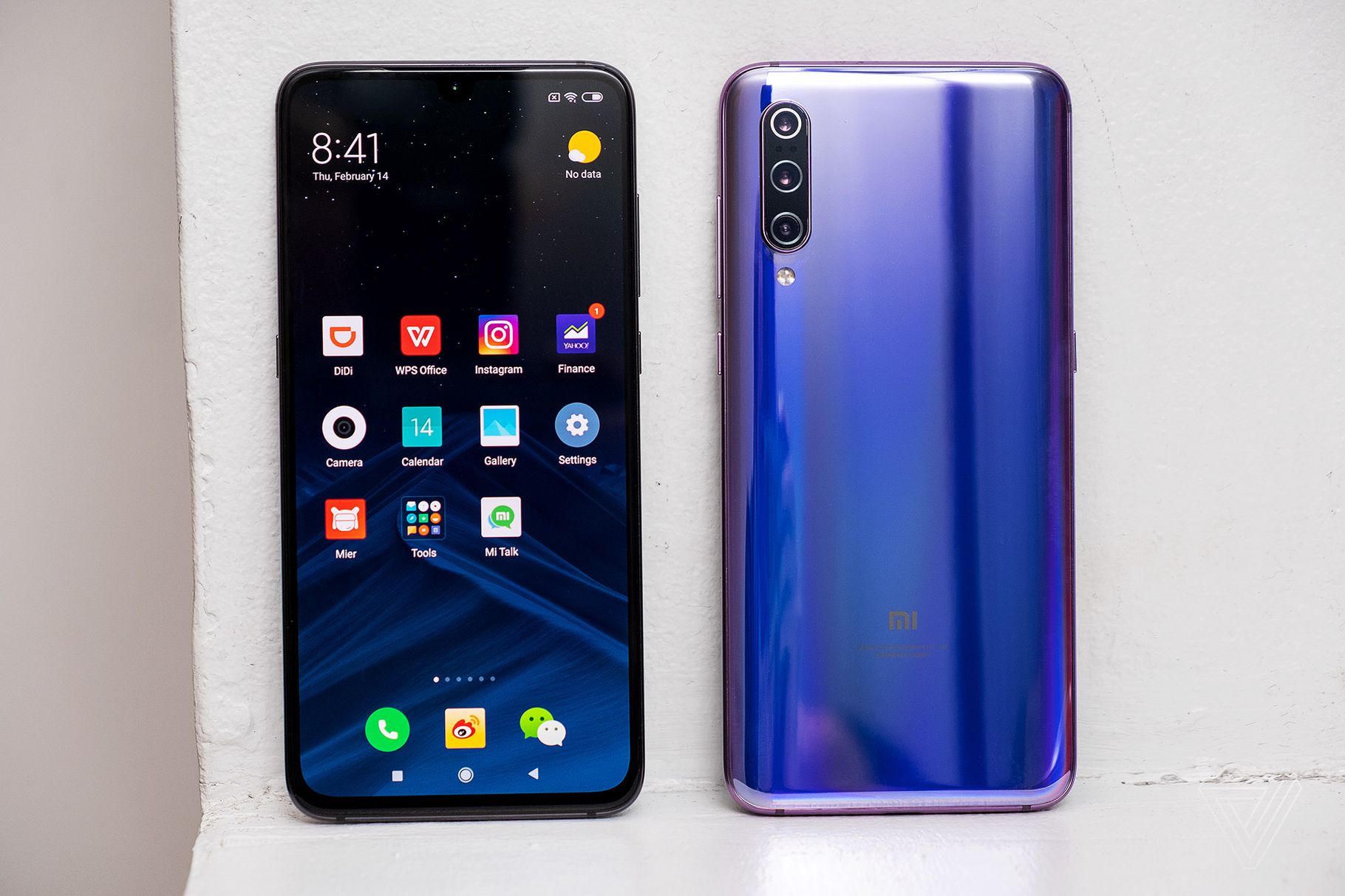 เปิดตัว Xiaomi Mi 9 เรือธงสเปกเทพ กล้องหลังสามตัว ราคาไม่แพง!