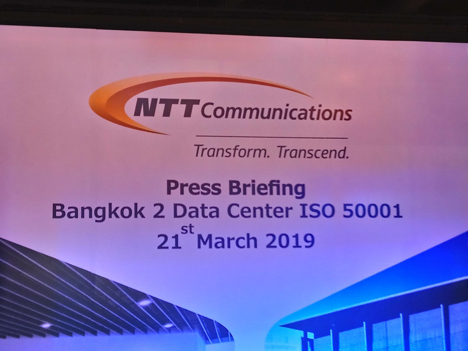 เอ็นทีที คอม โชว์มาตรฐาน ISO 50001 ยกระดับการจัดการระบบพลังงานใน Bangkok 2 Data Center