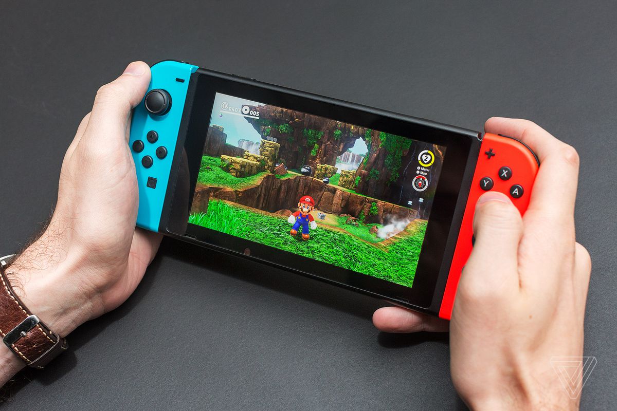 ลือ Nintendo เตรียมเปิดตัว Switch รุ่นใหม่สองรุ่น รุ่นเน้นพกพาและรุ่นพรีเมียม สเปกแรง!